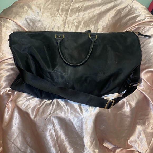 Victoria’s Secret Huge Overnight Duffle Bag - Picture 4 of 6